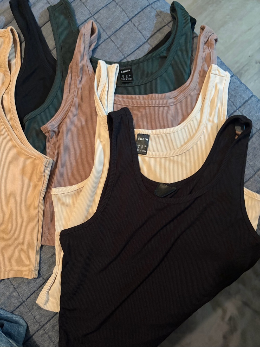 SHEIN Ribbed Scoop Neck Tank Top - Black, Cream, Taupe, Green